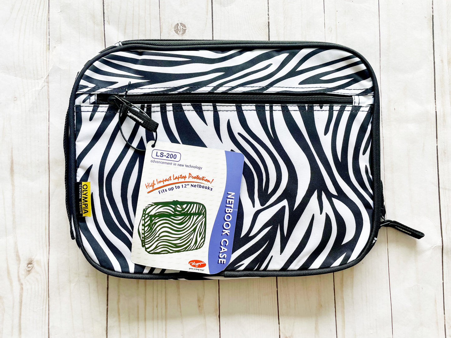 Gift for: Teen/College/Working Gal: Pink Zebra Laptop bag purse