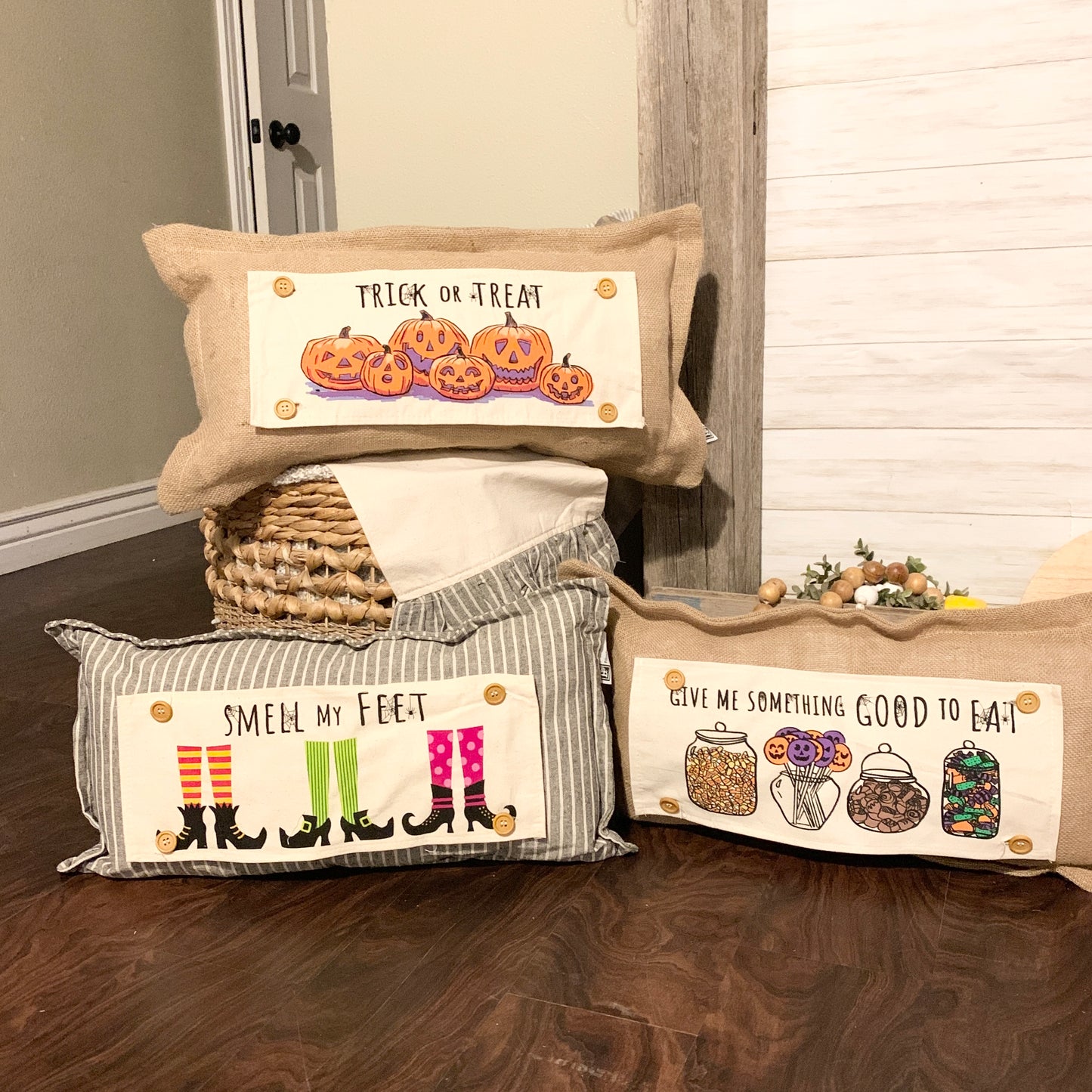 SEASONAL BUNDLE SET: Burlap Idaho Potato Farm Sack Bag Pillow  (comes with insert and these 4 panels inside back pocket); Winter Spring Summer Fall Autumn: DEER, BUNNY HOP EASTER, HOME SWEET HIVE BEE, THANKFUL PUMPKINS,