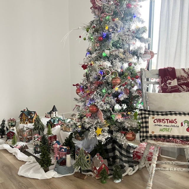 NEW!  Glitter Holiday Panel: Winter, Christmas Ball Santa, Heart, Ornament, Green, Red; GRINCH