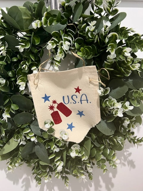Glitter Holiday Pennant Wreath / Swag Banner: Summer BBQ American America Flag Old Glory Sparkly Fireworks Stars and Stripes 4th of July Firecrackers OH MY STARS
